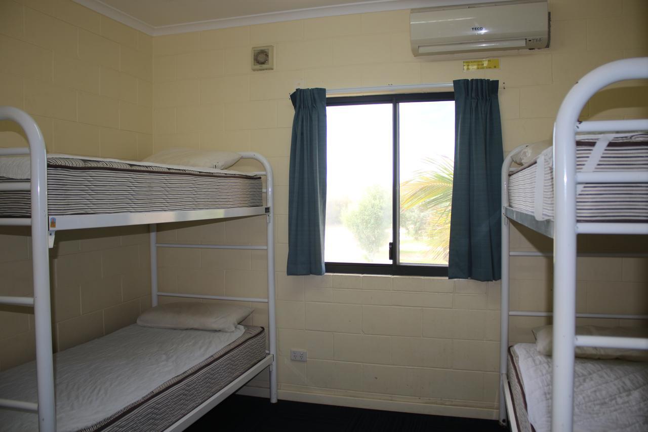 Ningaloo Club Backpackers Coral Bay Exterior foto