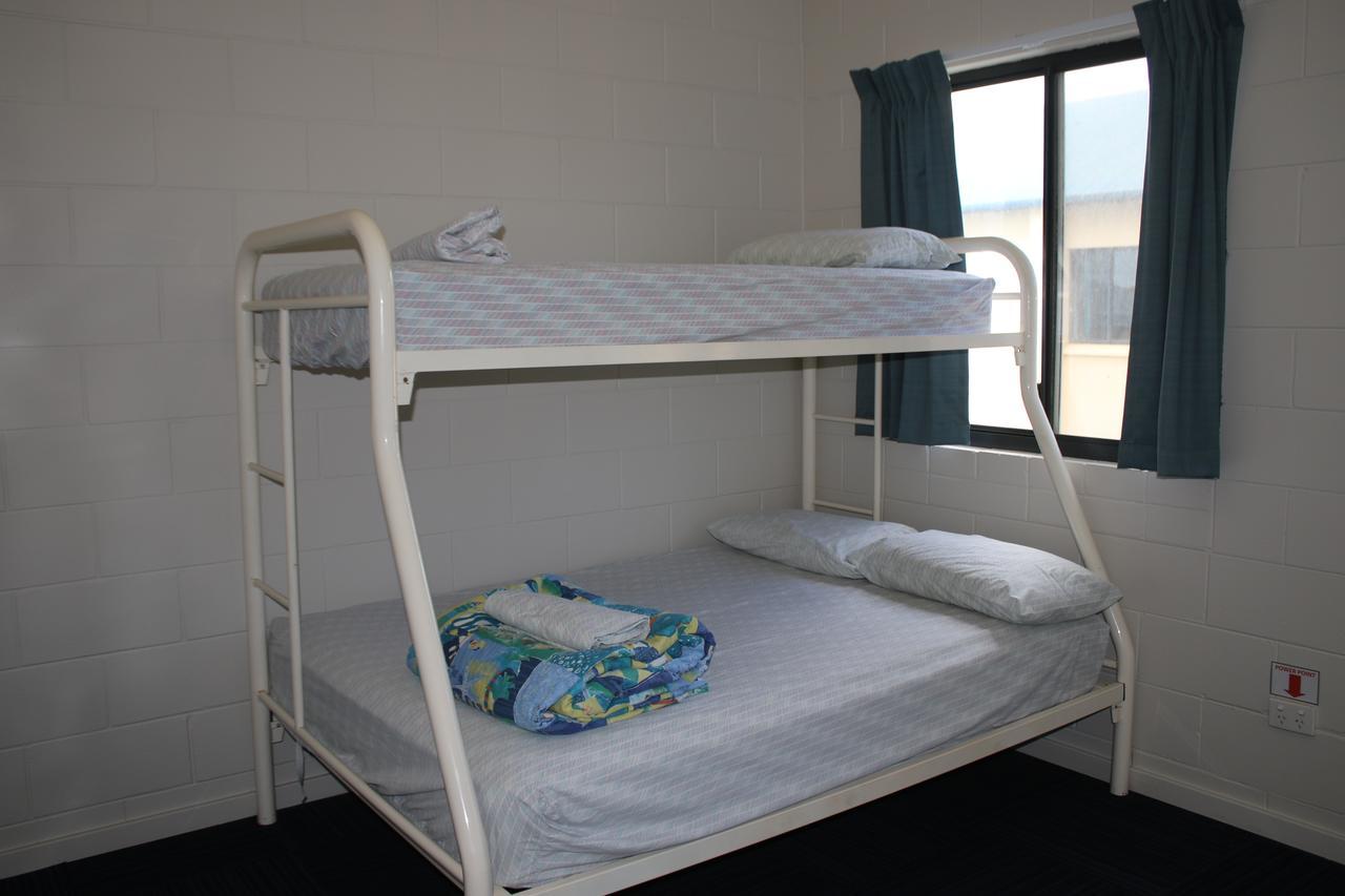 Ningaloo Club Backpackers Coral Bay Exterior foto