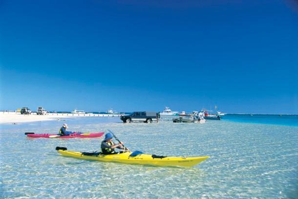 Ningaloo Club Backpackers Coral Bay Exterior foto