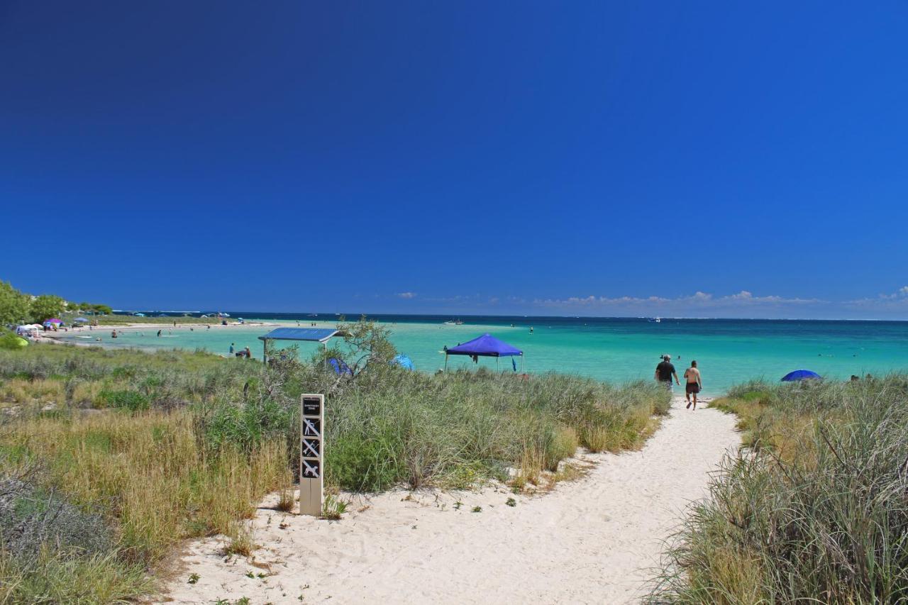 Ningaloo Club Backpackers Coral Bay Exterior foto